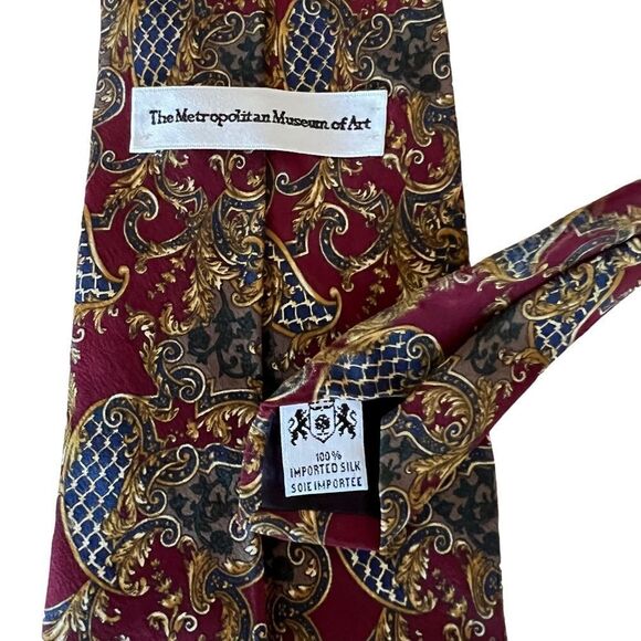 Vintage Metropolitan Museum of Art Damask Baroque Style Silk Tie Burgundy & Gold - Picture 3 of 3